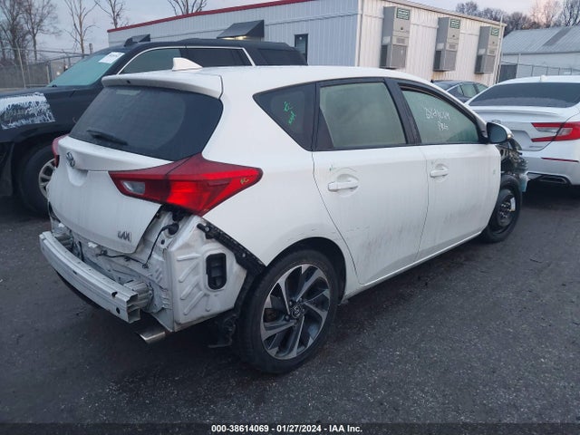 Toyota COROLLA IM 2018 JTNKARJE9JJ565634 Image 4