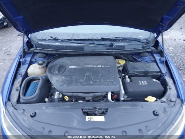 Chrysler 200 S 2016 1C3CCCDG7GN139640 Image 10