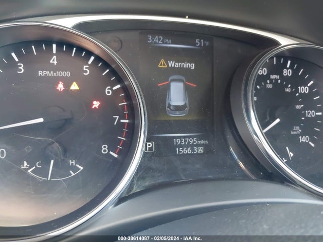 2014 NISSAN ROGUE SV VIN: 5N1AT2MTXEC785155