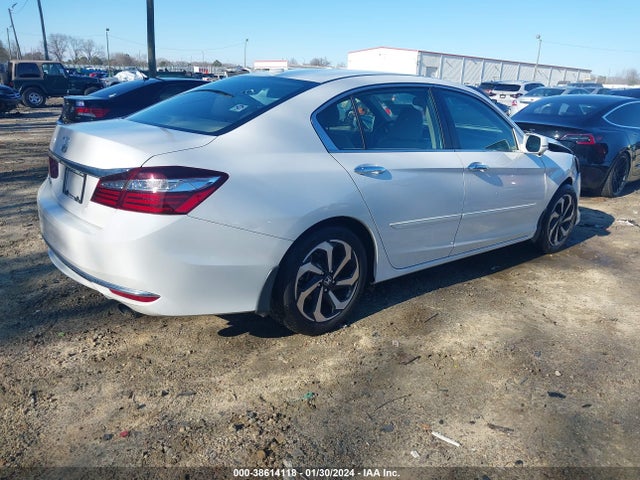 2017 HONDA ACCORD EX-L VIN: 1HGCR2F87HA098317