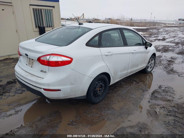 Ford FIESTA SE 2019 3FADP4BJ7KM115047 Image 4