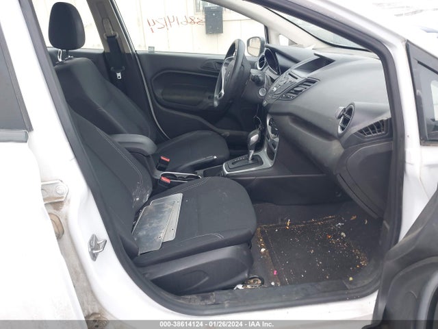 Ford FIESTA SE 2019 3FADP4BJ7KM115047 Image 5