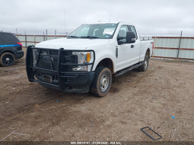 2017 FORD SUPER DUTY F-250 SRW 1FT7X2B6XHEE57999 Photo 1