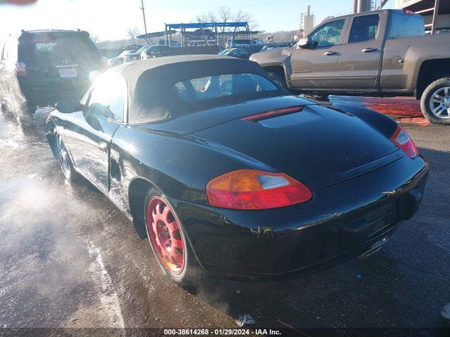 2002 PORSCHE BOXSTER WP0CA29882U621514 Photo 2