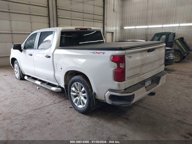 Chevrolet Silverado 1500 4wd  Short Bed Custom 2022 3GCPDBEK5NG518357 Image 3