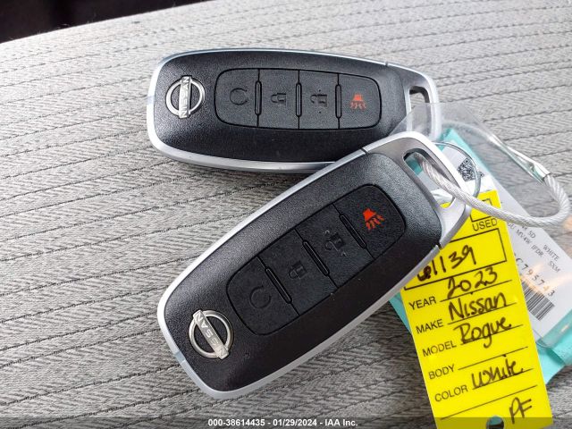 5N1BT3BB1PC795743 Nissan Rogue Sv Intelligent Awd