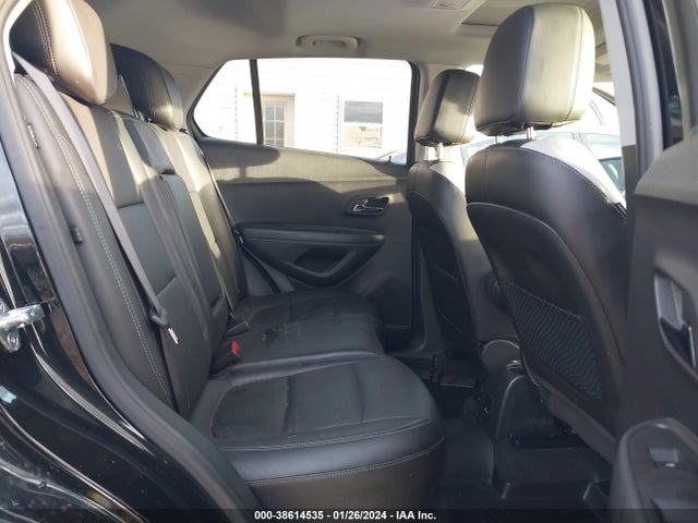 Chevrolet Trax Premier 2018 KL7CJMSBXJB710400 Image 8