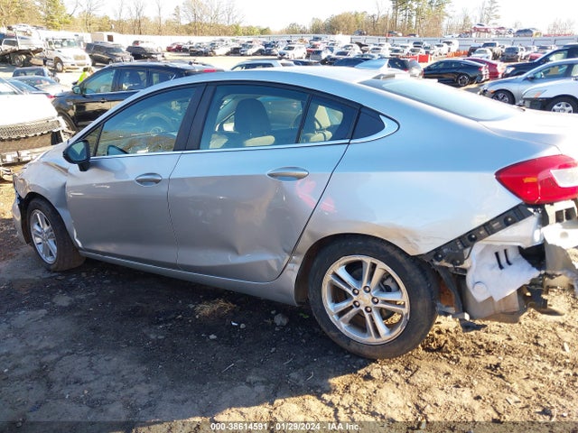 Chevrolet Cruze Lt Auto 2018 1G1BE5SM9J7240639 Image 14