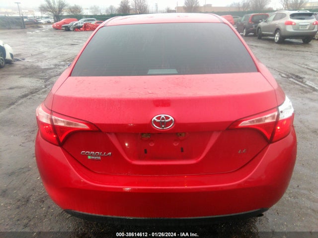 Toyota COROLLA LE 2018 5YFBURHEXJP805349 Image 16