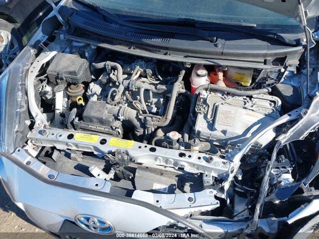Toyota Prius C Three 2018 JTDKDTB37J1608678 Image 10