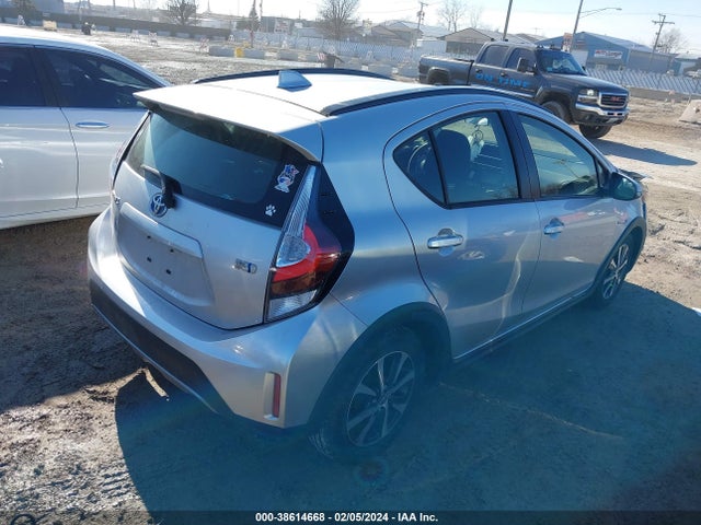 Toyota Prius C Three 2018 JTDKDTB37J1608678 Image 4