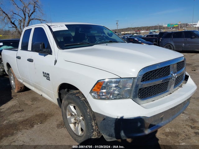 1C6RR7FG3KS534862 RAM 1500 Classic Tradesman Quad Cab 4x4 6'4 Box