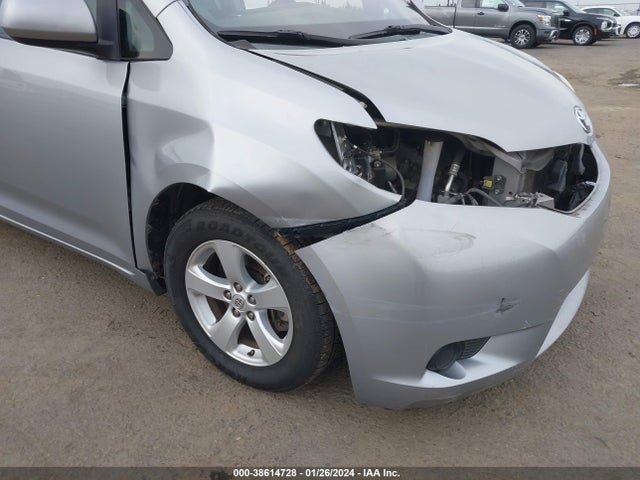 Toyota Sienna Le 8 Passenger 2016 5TDKK3DC9GS708442 Image 6