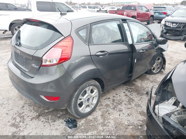 Ford FIESTA SE 2015 3FADP4EJ5FM221398 Image 4