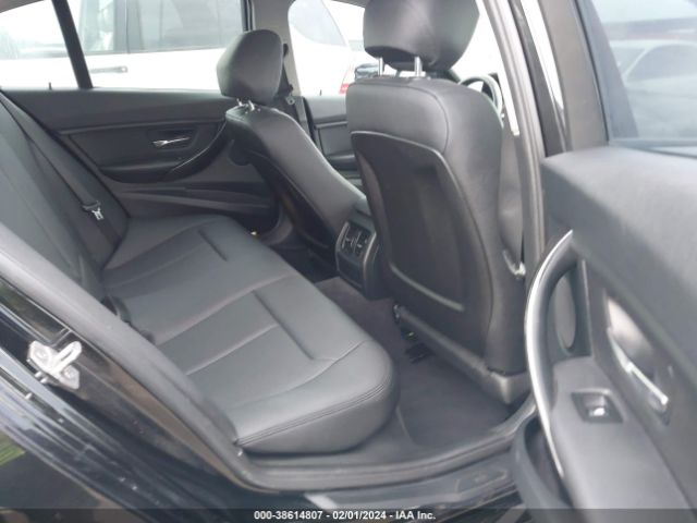WBA3B1G54FNT05072 BMW 320i