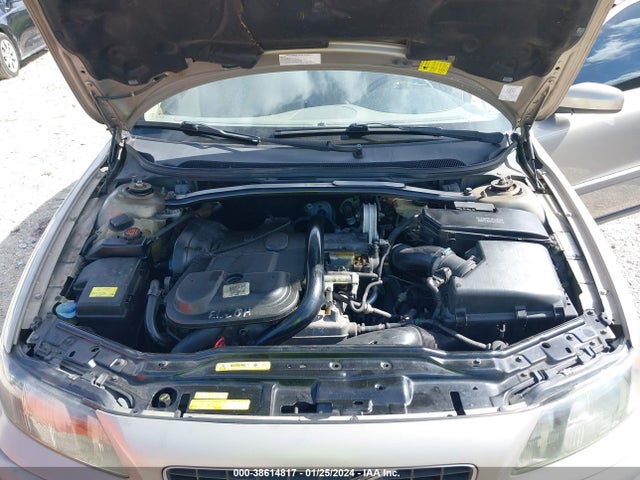 2004 VOLVO S60 2.5T VIN: YV1RS59V242392030