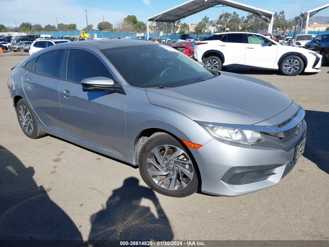 2017 2HGFC2F73HH512099 main image