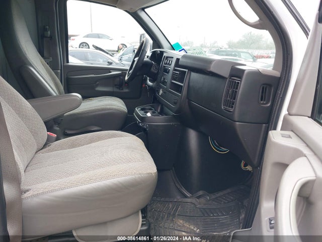 Chevrolet Express 1500 Work Van 2014 1GCSGAFX5E1118528 Image 5