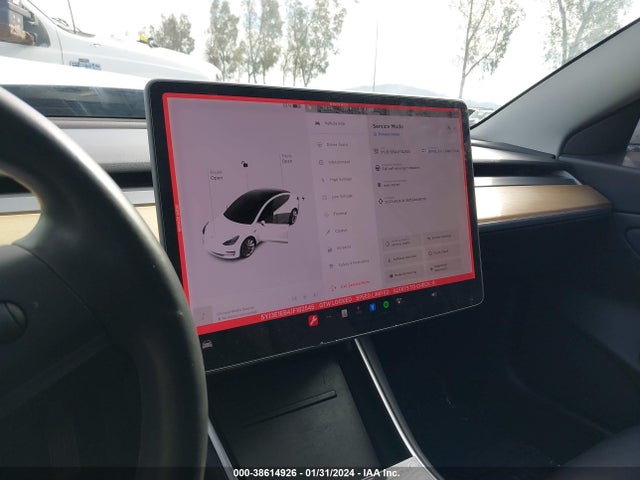 Tesla Model 3 Long Range/performance 2018 5YJ3E1EB4JF182545 Image 18