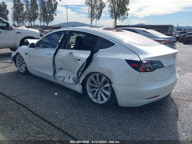 Tesla Model 3 Long Range/performance 2018 5YJ3E1EB4JF182545 Image 3
