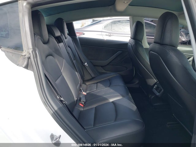 Tesla Model 3 Long Range/performance 2018 5YJ3E1EB4JF182545 Image 8