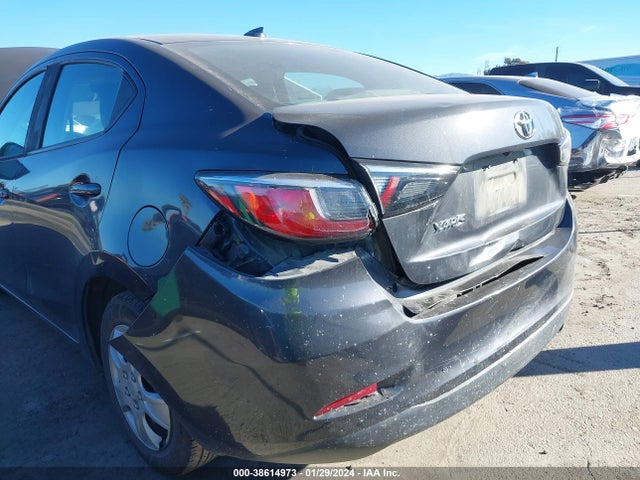 Toyota YARIS L 2019 3MYDLBYV1KY512400 Image 6