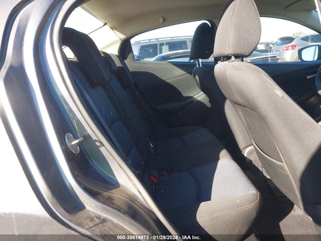 Toyota YARIS L 2019 3MYDLBYV1KY512400 Image 8