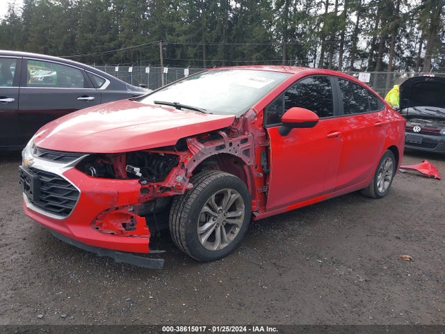 Chevrolet CRUZE LS 2019 1G1BC5SM1K7142289 Image 2