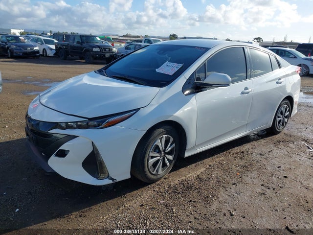 2018 TOYOTA PRIUS PRIME PLUS VIN: JTDKARFP4J3076061