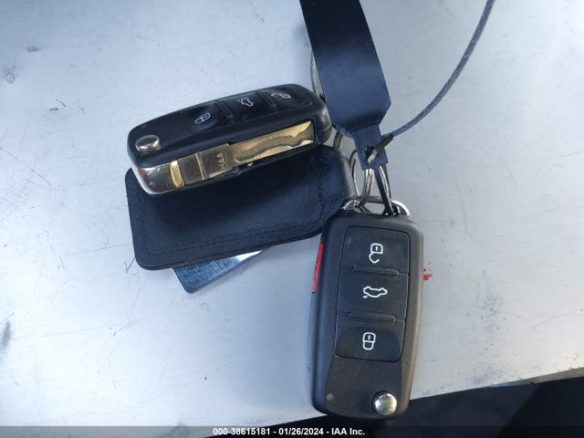 2014 VOLKSWAGEN JETTA GLI EDITION 30 W/NAV VIN: 3VW4T7AJ6EM299665