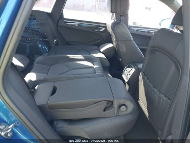 2018 PORSCHE MACAN WP1AG2A55JLB62212 Photo 7