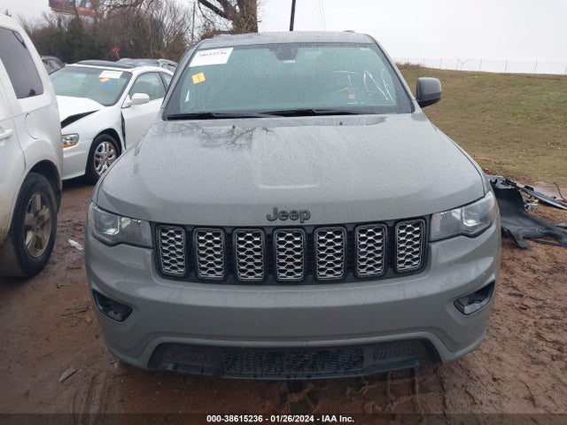 1C4RJEAG7NC154675 Jeep Grand Cherokee Wk Laredo X 4x2