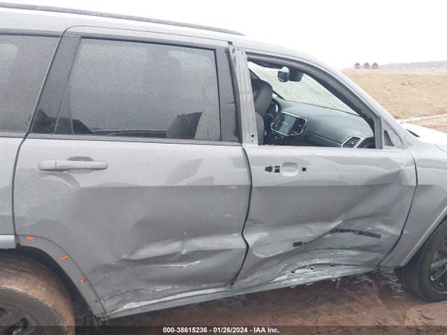 1C4RJEAG7NC154675 Jeep Grand Cherokee Wk Laredo X 4x2