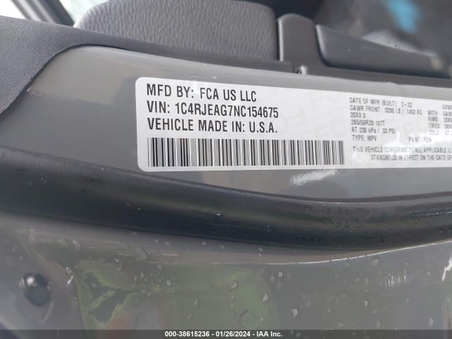 1C4RJEAG7NC154675 Jeep Grand Cherokee Wk Laredo X 4x2