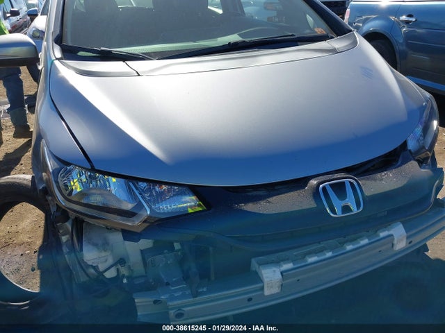 Honda FIT LX 2017 JHMGK5H59HS015326 Image 6
