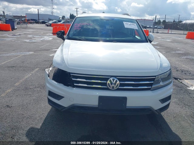2018 VOLKSWAGEN TIGUAN 2.0T SE/2.0T SEL VIN: 3VV2B7AX9JM192316
