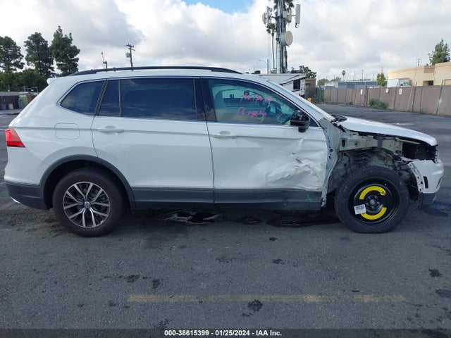 2018 VOLKSWAGEN TIGUAN 2.0T SE/2.0T SEL VIN: 3VV2B7AX9JM192316