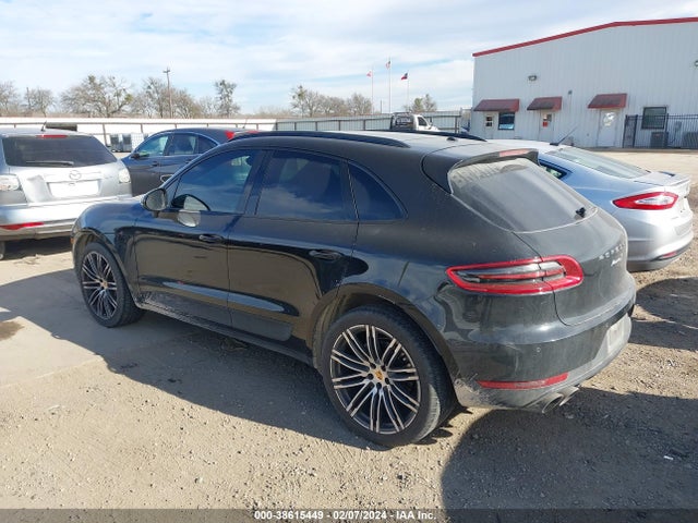 2015 PORSCHE MACAN WP1AB2A55FLB57579 Photo 2