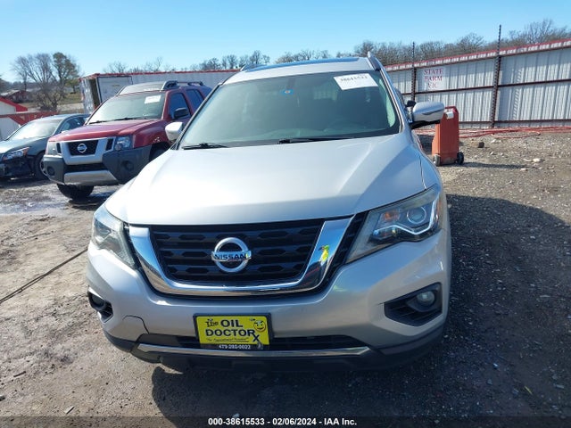2017 NISSAN PATHFINDER SL VIN: 5N1DR2MNXHC601169