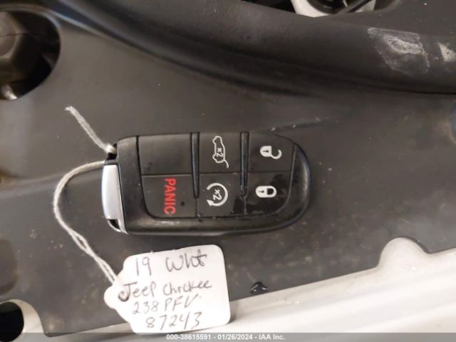 1C4RJFAG0KC642920 Jeep Grand Cherokee Upland 4x4