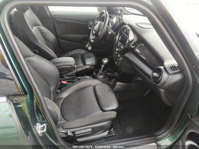 2018 MINI HARDTOP WMWXU3C55J2F50036 Photo 4