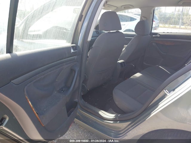 2007 VOLKSWAGEN RABBIT 4-DOOR VIN: WVWDR71K47W176752