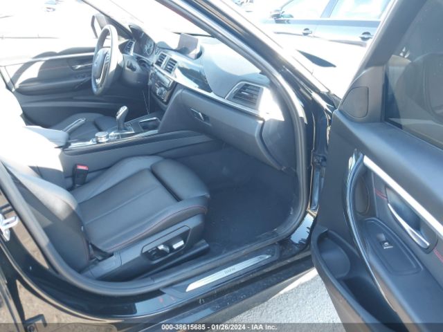 2018 BMW 330I WBA8B9C56JEE82552 Photo 4