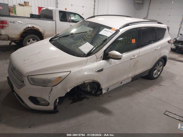 Ford ESCAPE SEL 2018 1FMCU9HD0JUA63134 Image 2