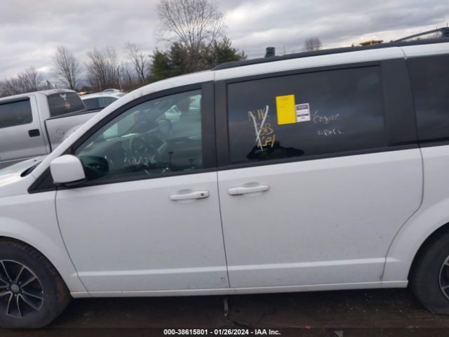 2C4RDGEG5JR284131 Dodge Grand Caravan Gt