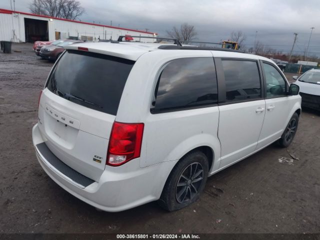 2C4RDGEG5JR284131 Dodge Grand Caravan Gt