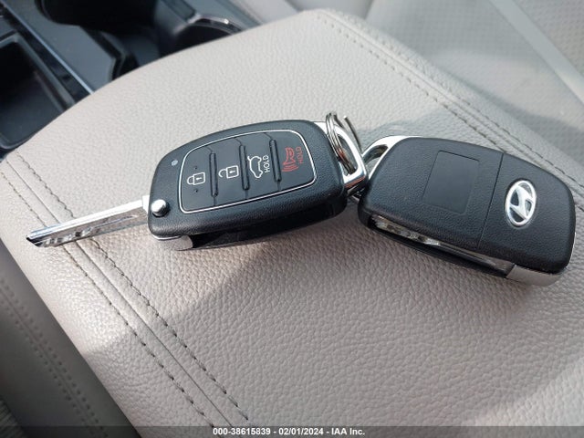 2015 HYUNDAI SONATA SPORT VIN: 5NPE34AF5FH208121
