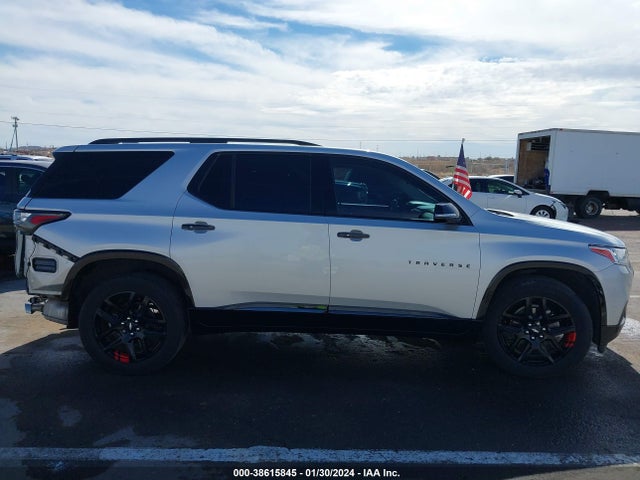 Chevrolet Traverse Premier 2019 1GNERKKWXKJ193562 Image 14