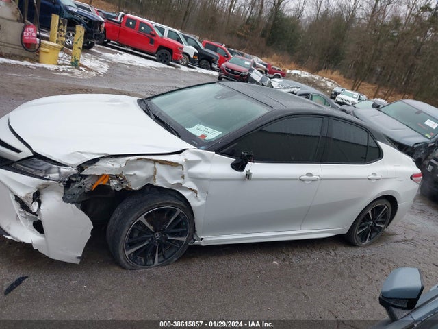 Toyota CAMRY XSE 2020 4T1K61AK3LU309919 Image 14