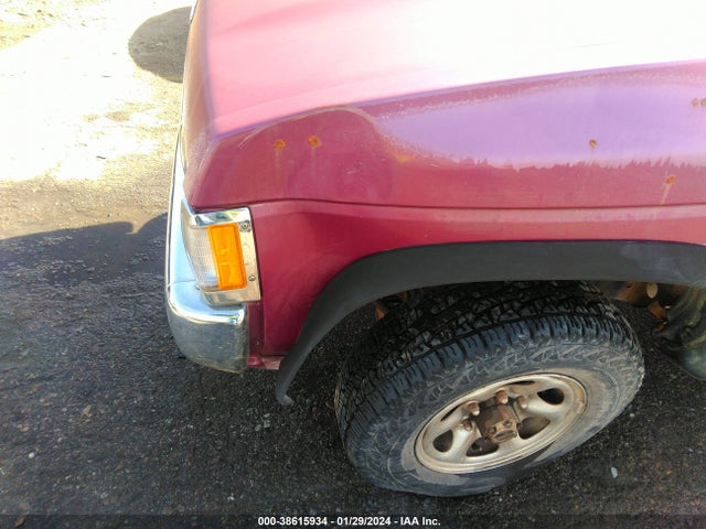1995 NISSAN TRUCK KING CAB XE VIN: 1N6SD16Y1SC322953